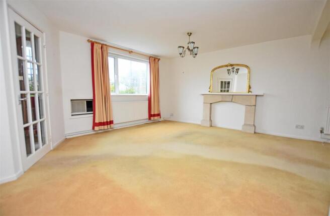 Open Plan Living IV.JPG