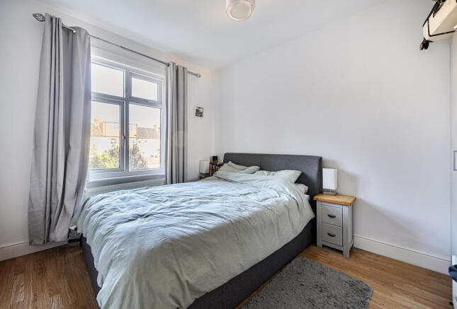 1432922-1-69b97f2...