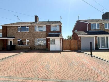 Galston Road, Luton, LU3