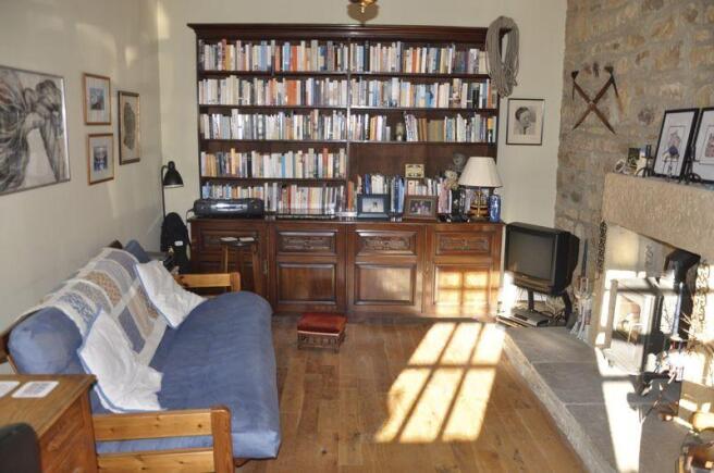 Photo 9