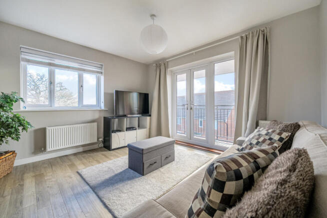 1402445-10-696f51...