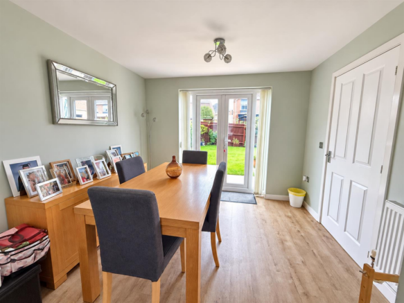 Hevea Road, Burton-On-Trent photo 4