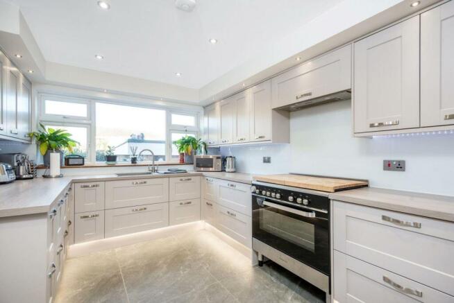 kitchen.jpeg