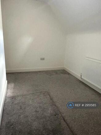 2 bed Flat to rent Image 4