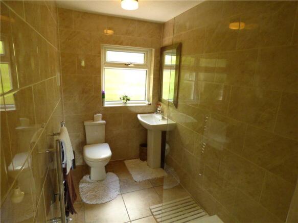Annexe Shower Room