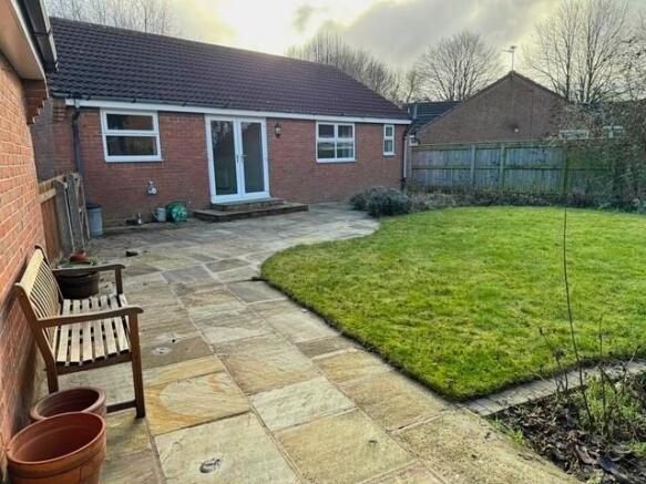 2 bed Detached Bungalow for sale Image 10