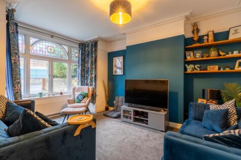 Maidstone Road, Chatham, Kent, ME4 6DG