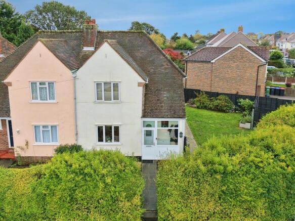 3 Bedroom Semi-Detached in CM7 2TJ