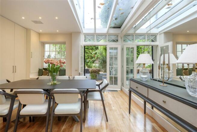 Dining/Kitchen