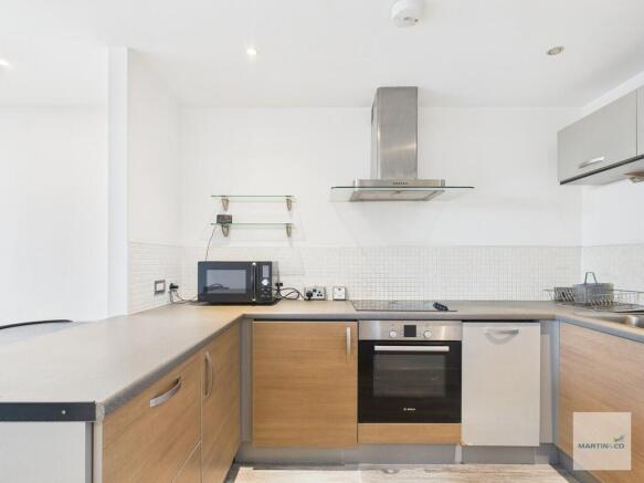 CAM03394G0-PR0417...