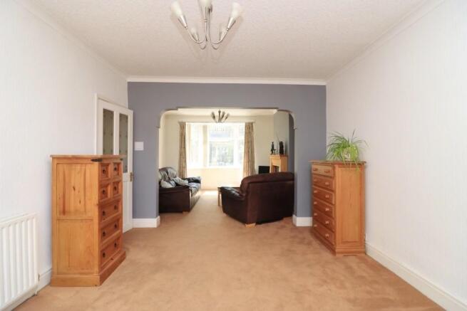 Lounge/dining room