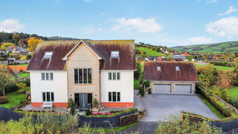 Cuzco Gardens, Periton Road, Minehead