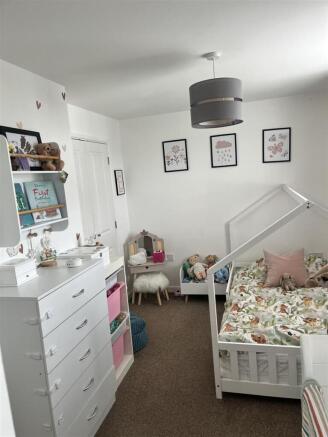Bedroom2.jpg