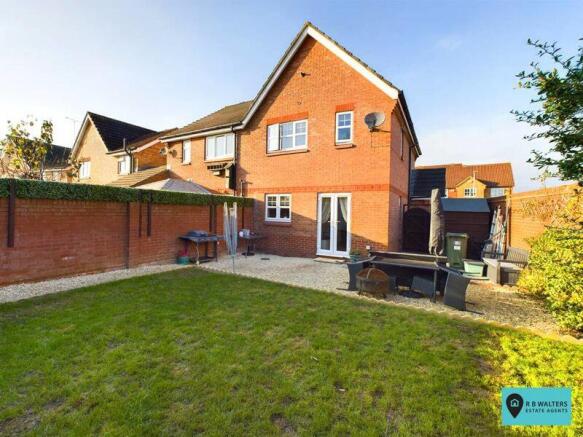 Rear Aspect / Garden 