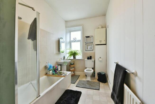 2 bed Terraced for sale Image 7