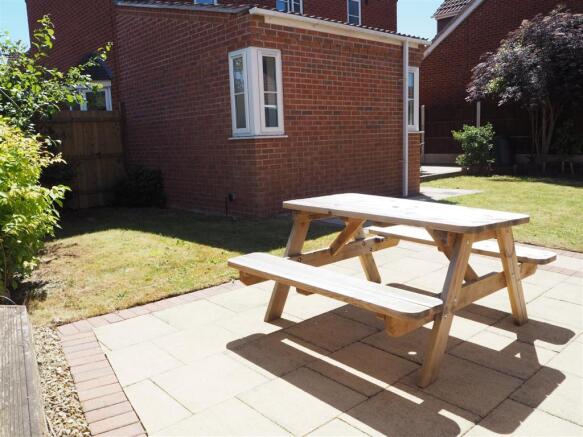 Secondary Patio Area 831