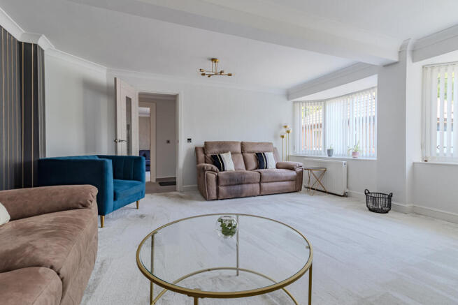 4AvingtonClose-06