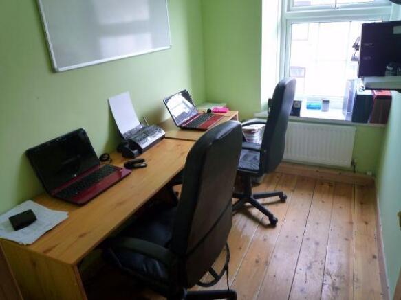 Photo 11