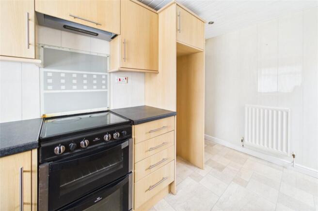 2 bed Bungalow for sale Image 7