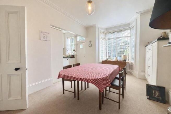 dining room 2.jpeg