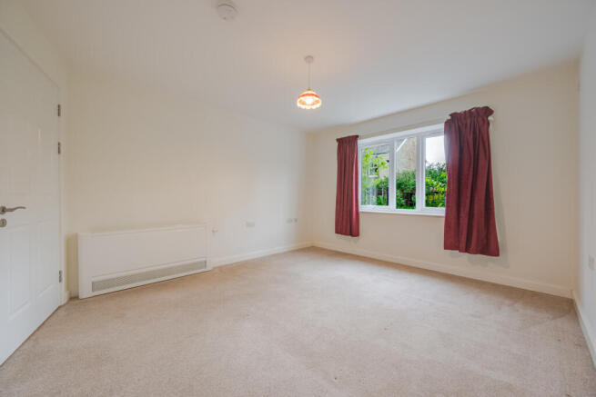 2 bed Detached Bungalow for sale Image 10