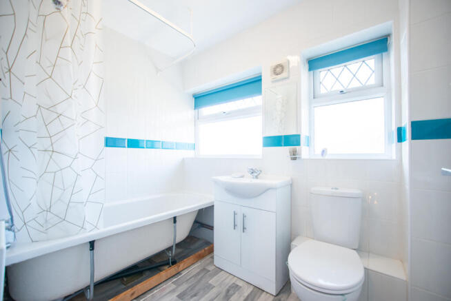 3 bed End of Terrace to rent Image 12