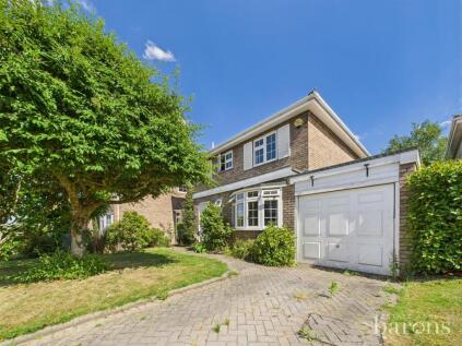 Upper Farm Road, Oakley, Basingstoke
