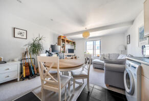 Flat 207, 21 West, Skypark Road, Bedminster, Bristol BS3 3NA