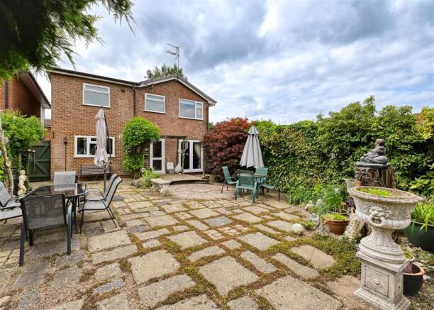 60 Woodcote Road-05.jpg
