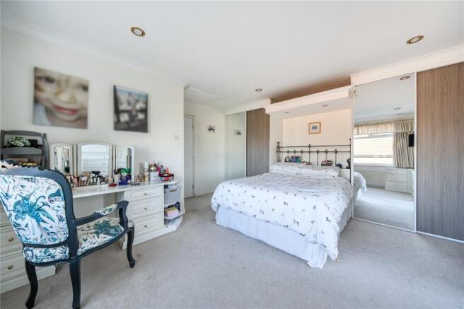 3 bed Detached for sale Image 6