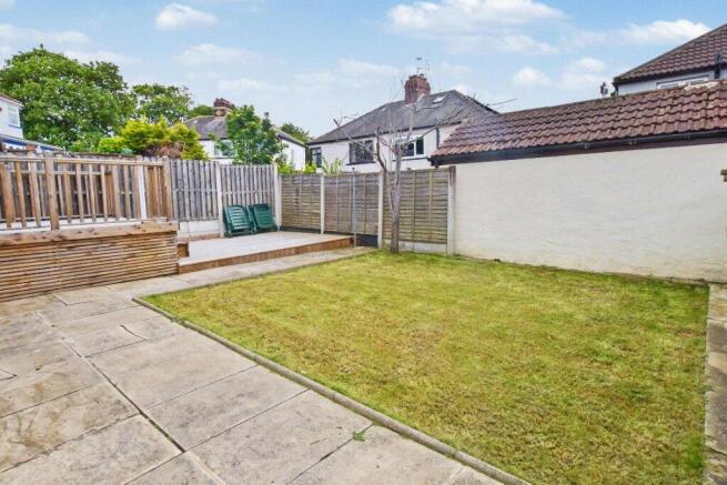 4 bed Semi-Detached for sale Image 8
