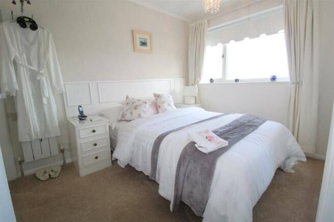 Bedroom 2.jpg
