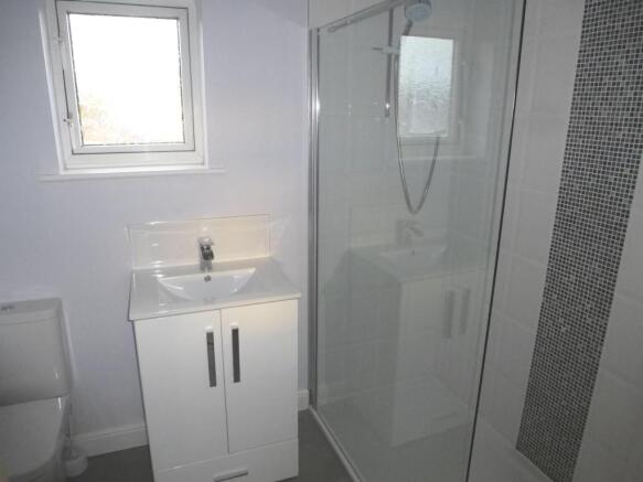 En-suite Bathroom