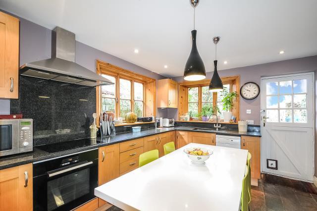 Kitchen/Breakfast Room