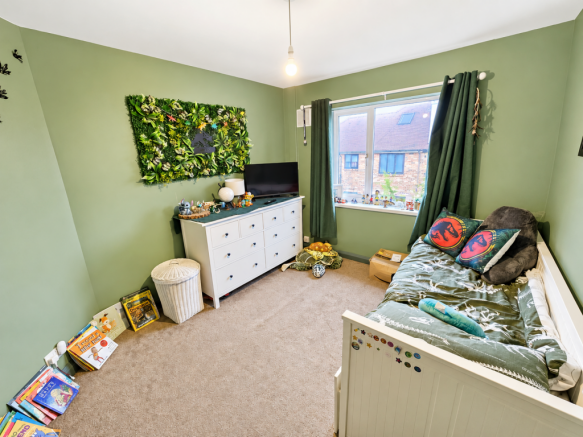 3 bed Semi-Detached for sale Image 8