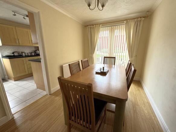 The Gables, Newhall, DE11 photo 4