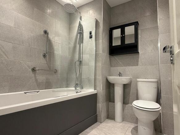 Family bathroom