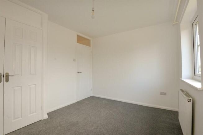 Bedroom1 3.jpg