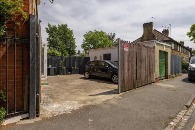 Billet Road, E17