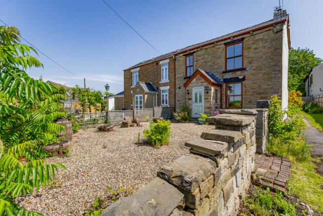 2 Bedroom Cottage