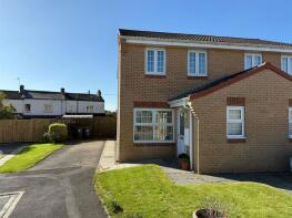 52, Woodlands Green, Darlington DL2 1NE