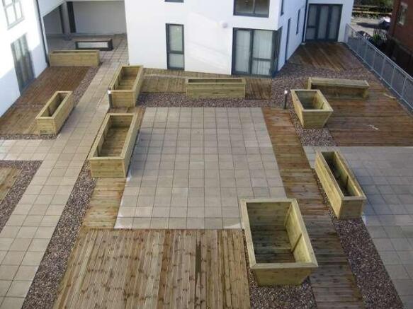 1 bed Apartment to rent Image 5