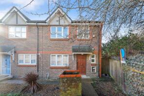 11, Yeats Close, London NW10 0BN