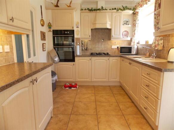KITCHEN EXTRA PHOTO