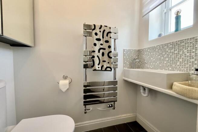 2 bed Semi-Detached for sale Image 10