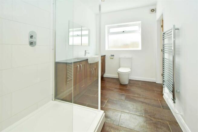 Jack & Jill En-Suite
