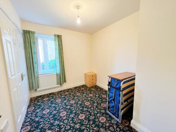 Bedroom 2.jpg