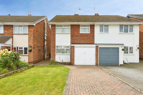Aspen Road, Barton Under Needwood, Burton-On-Trent