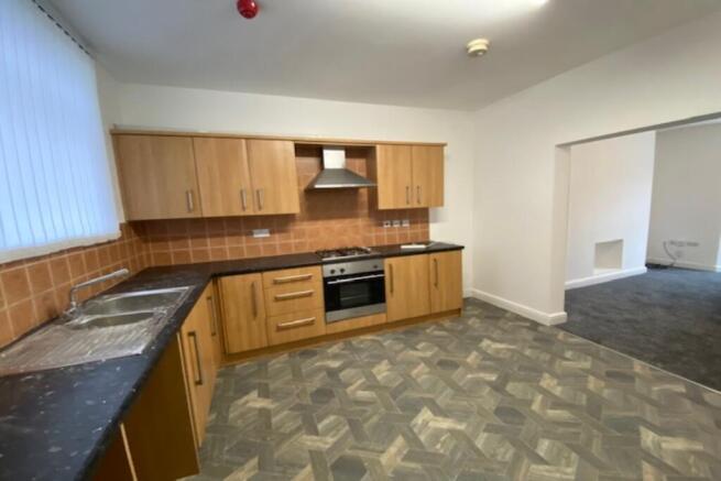 Kitchen / Dining Roo