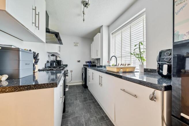 Kitchen (1)
